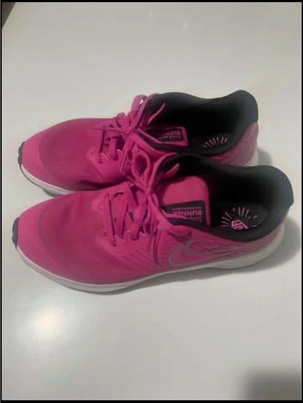Nike Run Swift 3 Women's Pink & Black Athletic Shoes Like New